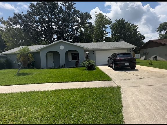 2nd image of 793 Aspen Dr