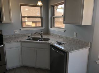 904 Windsor Ct, Gentry, AR 72734