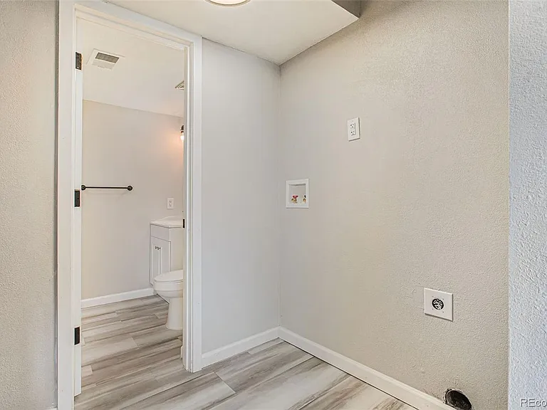 8369 E Briarwood Ave — Photo 21