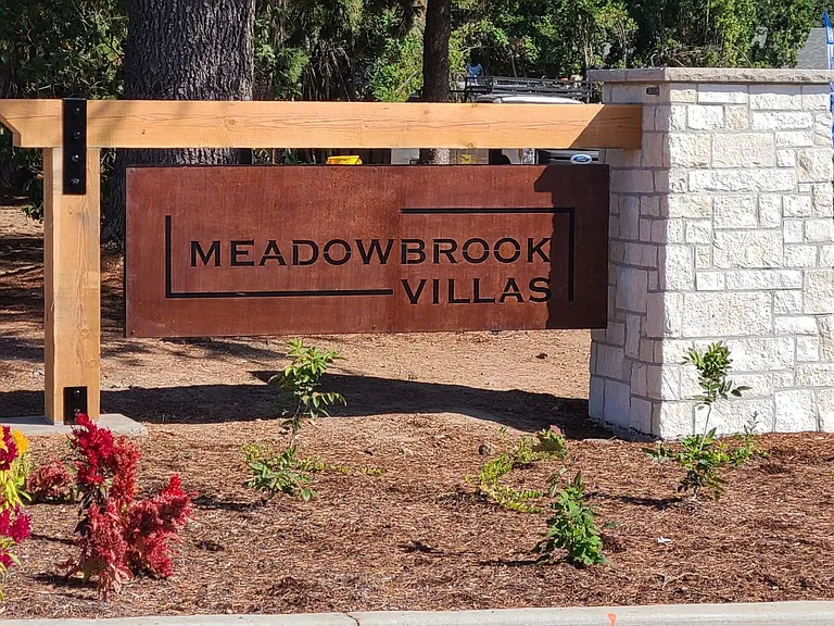Meadow Brook Villas — Photo 31