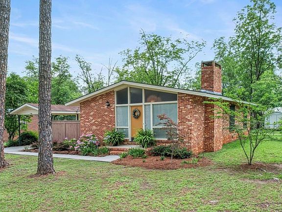 2nd image of 2310 Whispering Pines Rd