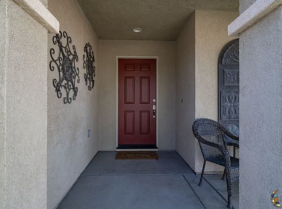 3rd image of 624 Flying Cloud Dr