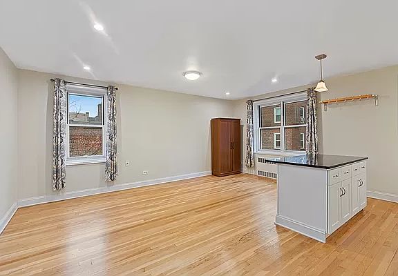 4th image of 34-10 75th St #5E