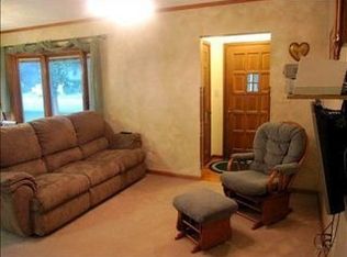129 E St, Marshall, MN 56258