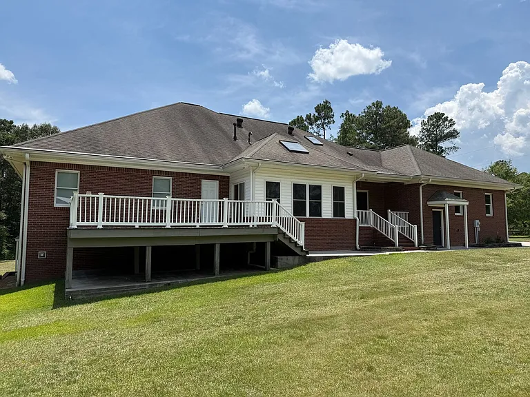 785 Glenwood Dr — Photo 3