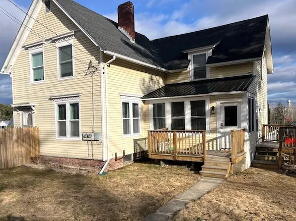 1243 State Street, Veazie, ME 04401