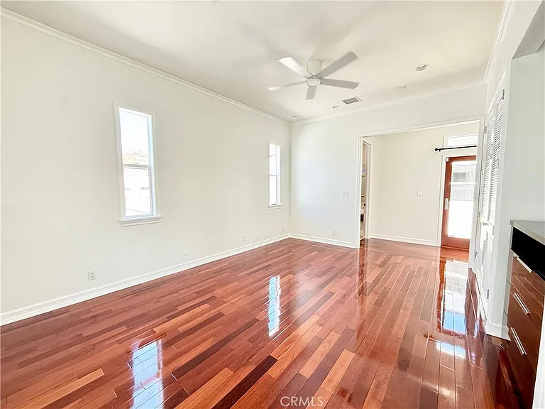 5639 Natick Ave — Photo 18