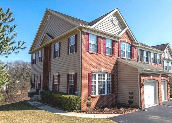 1st image of 110 Penns Manor Dr