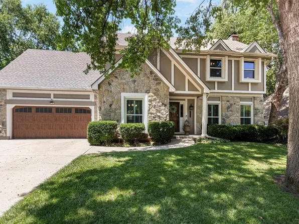 4500 N Main St, Kansas City, MO 64116