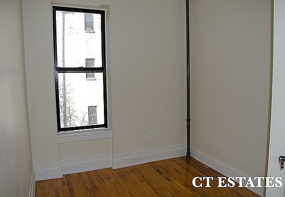 5th image of 32 W 131st St APT 4R