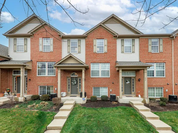 475 Conservatory Ln, Aurora, IL 60502