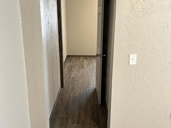 5th image of 816 NW 66th St
