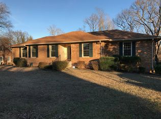 101 Valley Brook Dr, Hendersonville, TN 37075