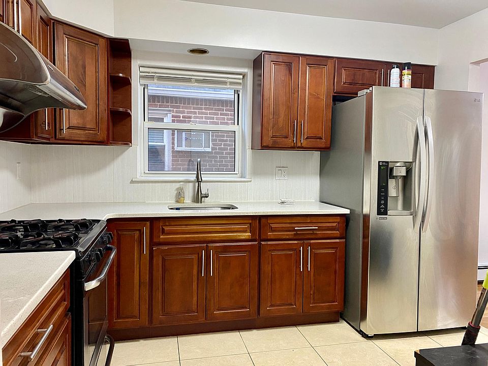 1st image of 5711 163rd St Floor 2