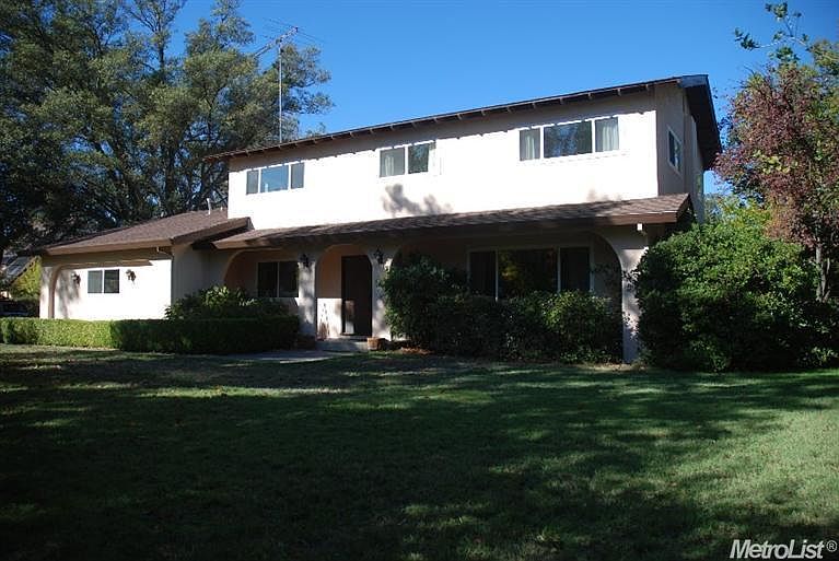 1st image of 8945 Oak Ave
