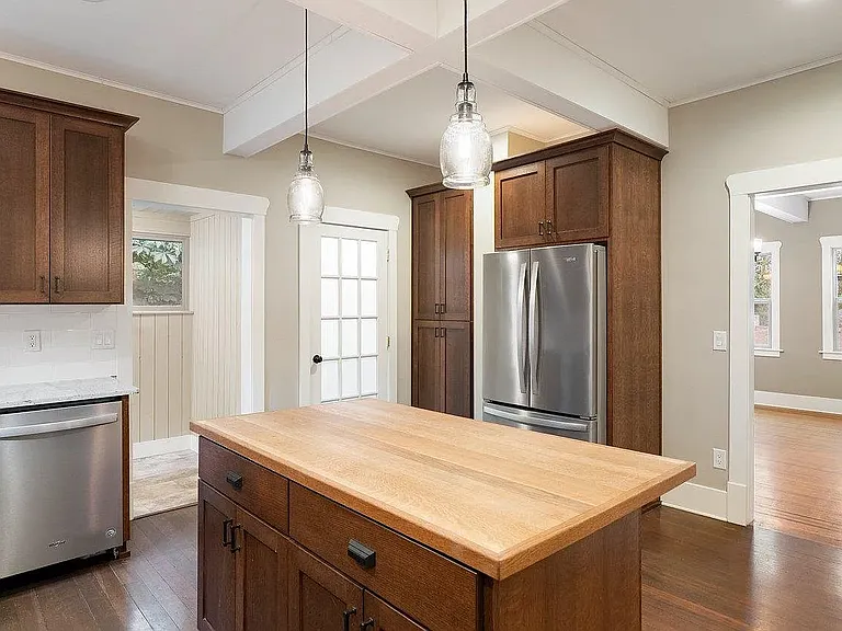 807 W 12th Ave — Photo 12
