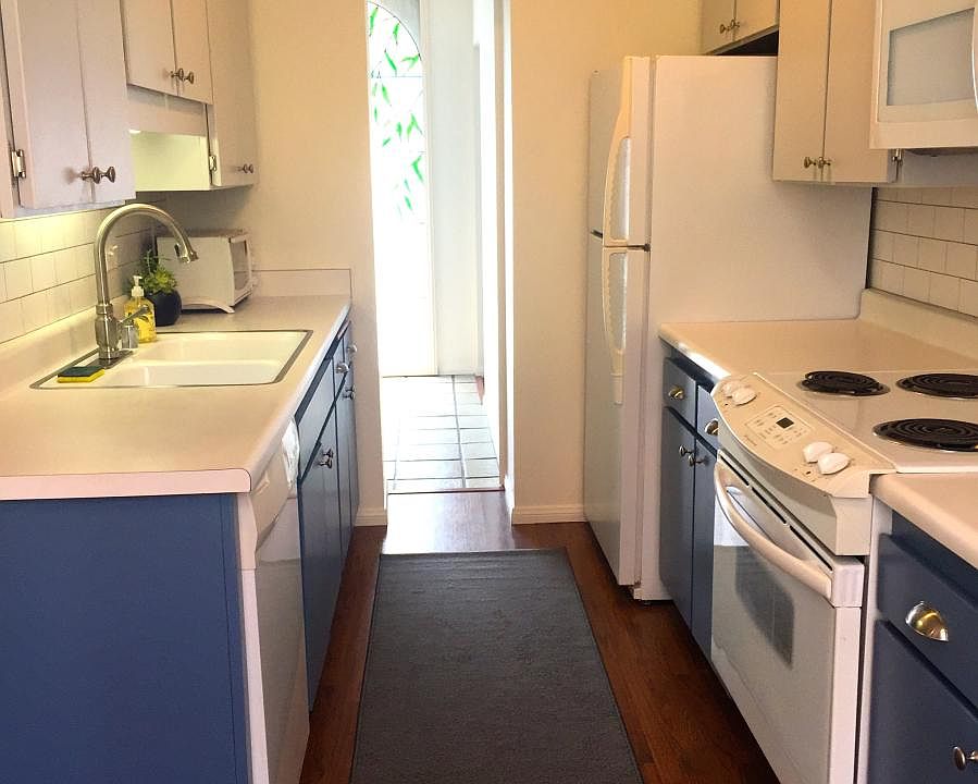 1st image of 4891 Collwood Blvd #2