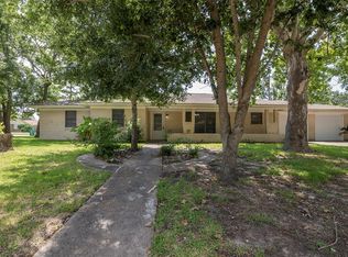 3120 Mar Ann Dr, La Marque, TX 77568
