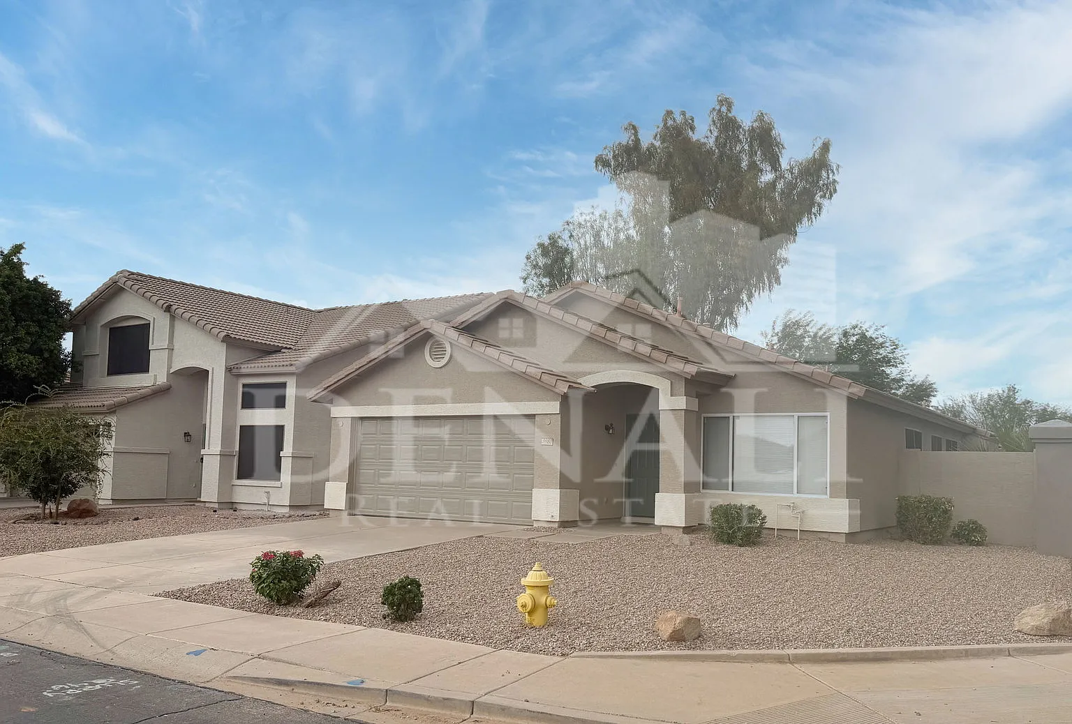 3 bed, 2.0 bath, 1537 sqft, $1,995 — Photo 2