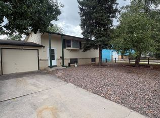 1630 River Dr, Fountain, CO 80817