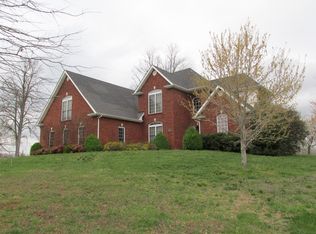 885 Dixie Bee Rd, Adams, TN 37010