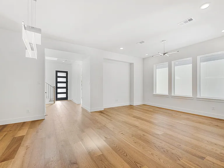 7312 Collin McKinney Pkwy — Photo 3