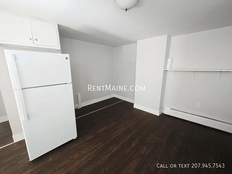 95 Center St #1 — Photo 3