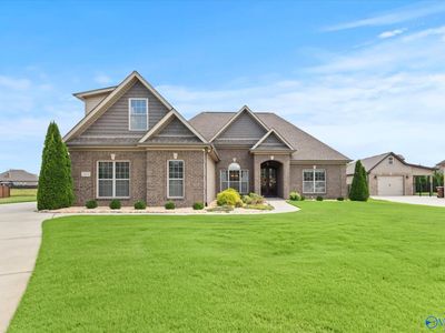 14934 Maiden Ct, Athens, AL, 35613