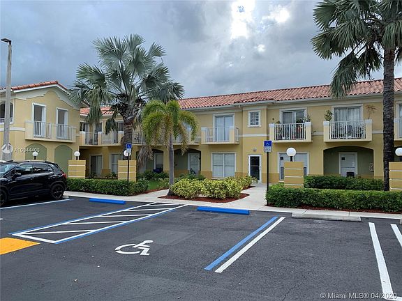 2nd image of 9720 SW 184th St Unit 108