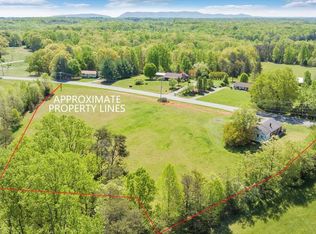 15723 Moneta Rd, Moneta, VA 24121