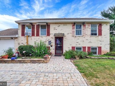 3046 Greenfield Dr, Dover, PA, 17315