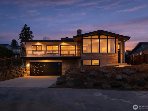 2425 NW Blue Ridge Drive, Seattle, WA 98177