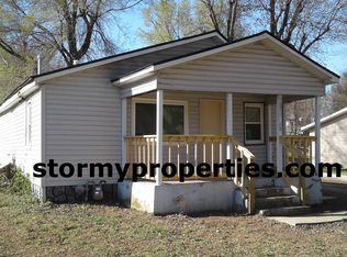 3128 W State St, Springfield, MO 65802