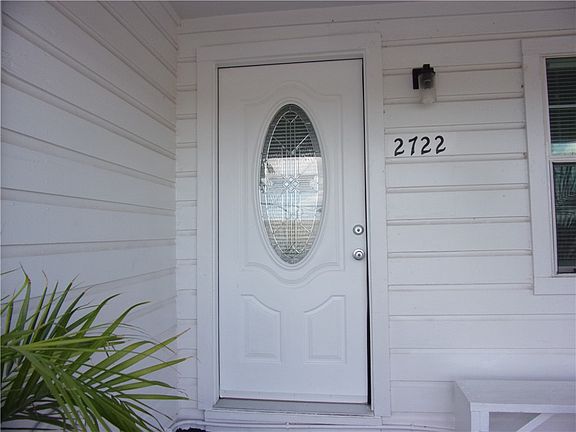5th image of 2722 Greenwood Dr
