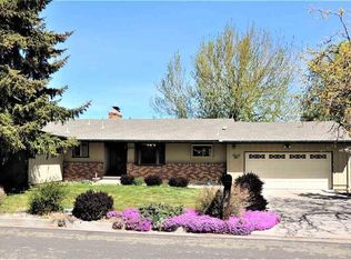 3020 Rustic Manor Cir, Reno, NV 89509