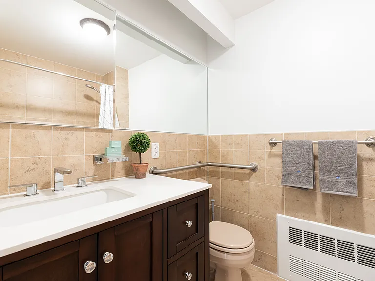 209 W 121st St #1 — Photo 27
