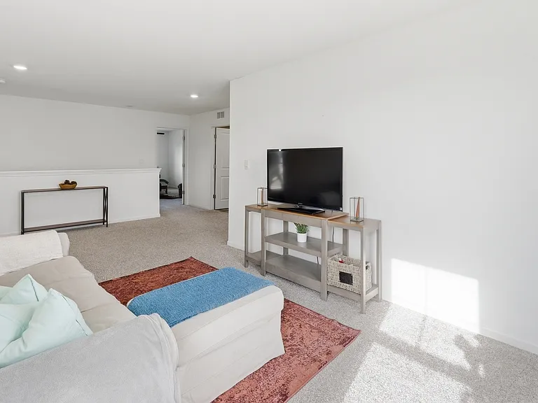 25424 W Cerena Cir — Photo 19