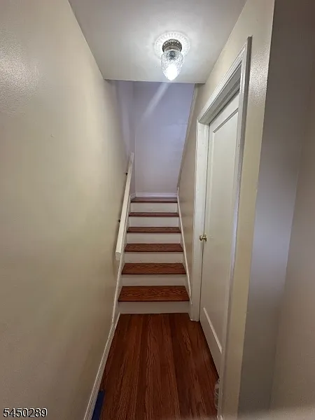 4 bed, 2.0 bath, $3,000 — Photo 4