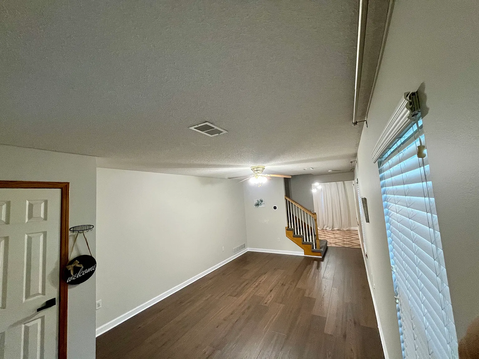 3 bed, 1476 sqft, $2,675 — Photo 2