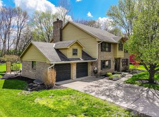 120 Deer Trail Dr, Springboro, OH
