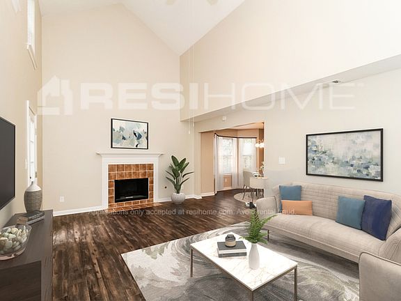 4th image of 1368 Camrose Ct