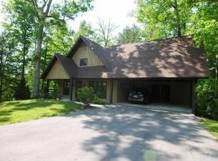 1657 Cardinal Dr, Gatlinburg, TN 37738