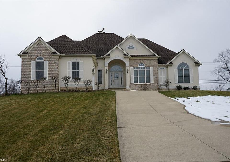 1st image of 952 Mimosa Dr