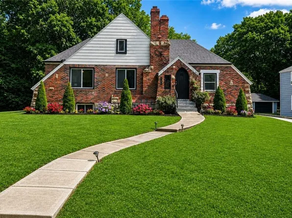 2252 E 77th Ter, Kansas City, MO 64132