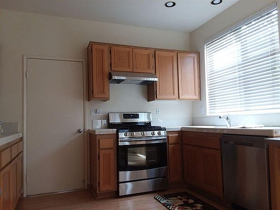 3rd image of 11106 Ivy Hill Dr