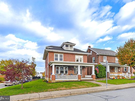 2nd image of 37 W Sunset Ave