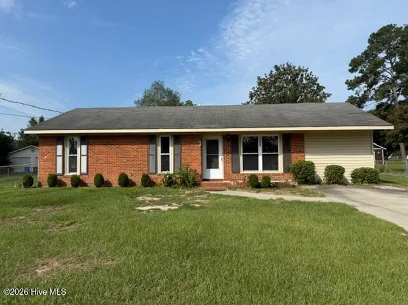 16760 Douglas Avenue, Laurinburg, NC 28352
