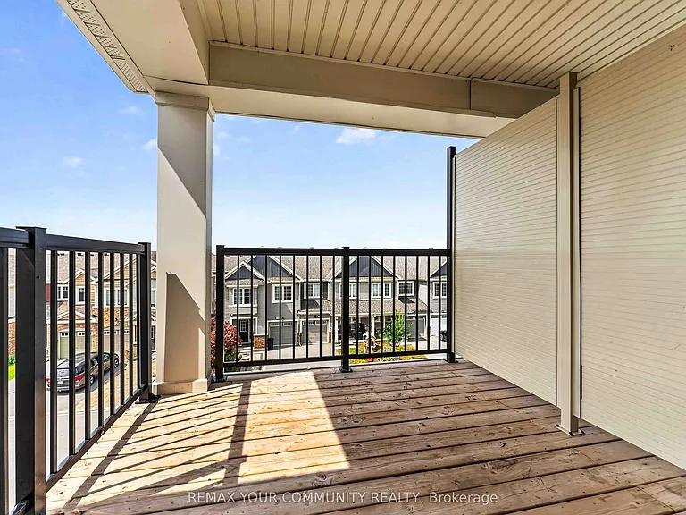 2250 Watercolours Way — Photo 26