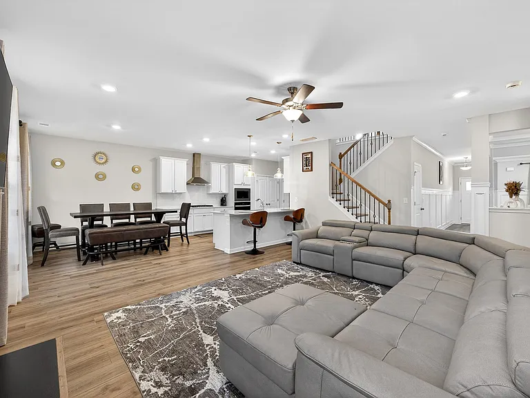 3129 Thicket Ln — Photo 5