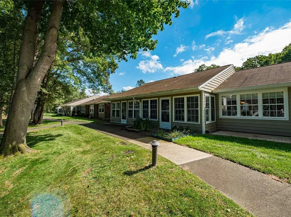 46D Trent Court #46D, Ridge, NY 11961